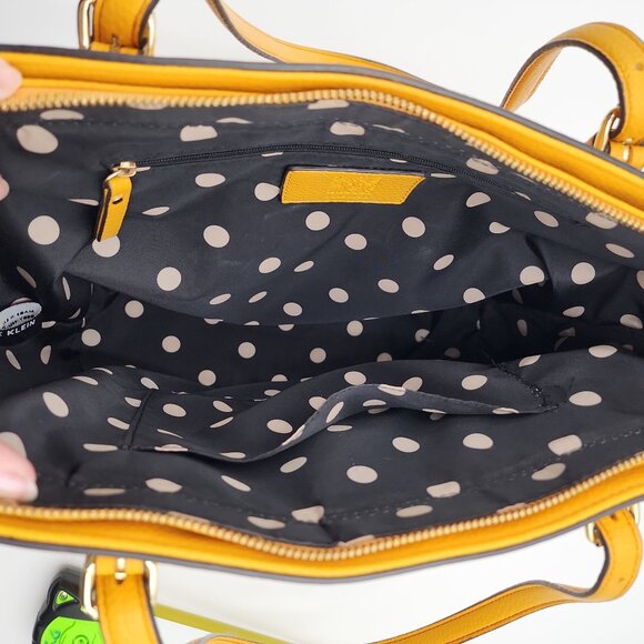 Anne Klein Faux Leather Mustard Yellow Tote Bag With Adjustable Straps & Zip Clo - Picture 16 of 16